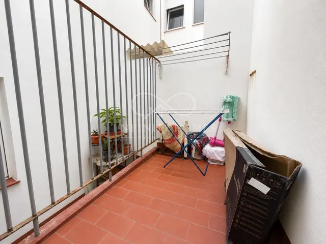 PISO DE 3 DORMITORIOS EN EL CENTRO DE ES CASTELL — 10