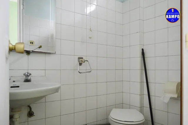 SE VENDE LOCAL EN IRUN — 5