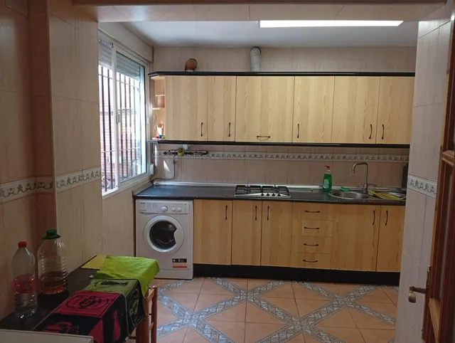 ¡Piso Ideal para Estudiantes junto a la Parada de Metro Villarejo! ref: DLR280 — 7