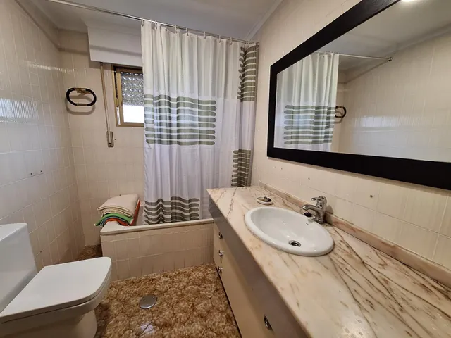 Imponente Chalet en Garbinet, Alicante - Oportunidad Única — 24