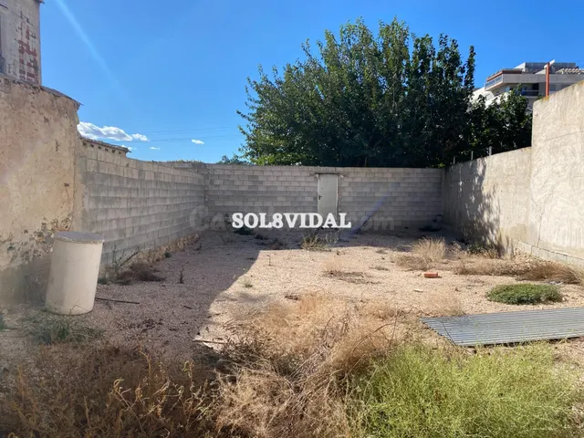 VIVIENDA PARA REFORMAR EN EL CENTRO DE ORIHUELA CON 216 METR - foto 5