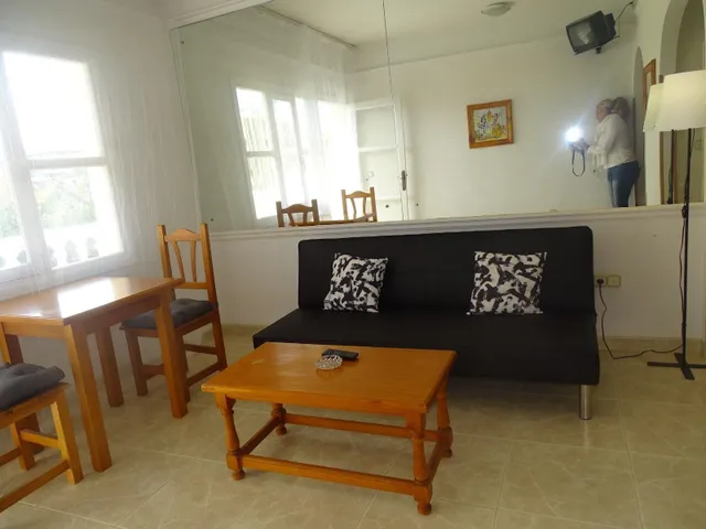 Estudio en esquina a 200 m del mar en La Carihuela, Torremolinos — 7