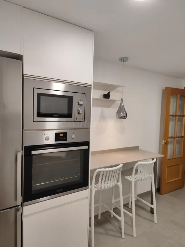 Piso 3 habitaciones 110m² en alquiler - Mestalla - foto 4