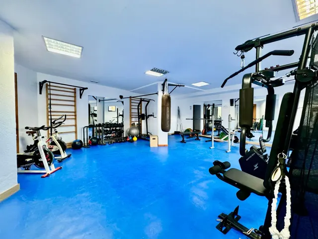 Piso en venta en Calle María de las Mercedes — 39
