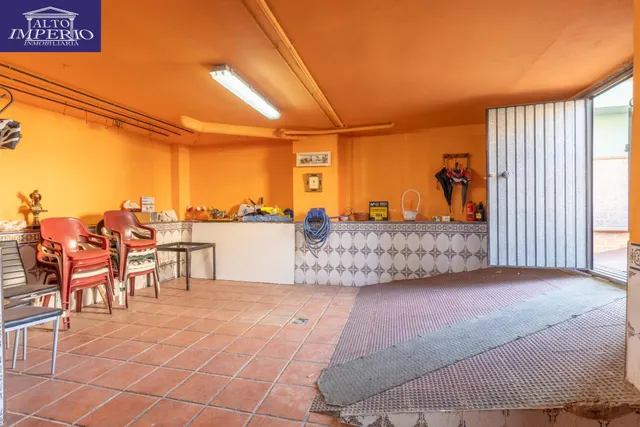 Casa independiente a 5 minutos de Granada en buen estado para entrar a vivir — 7