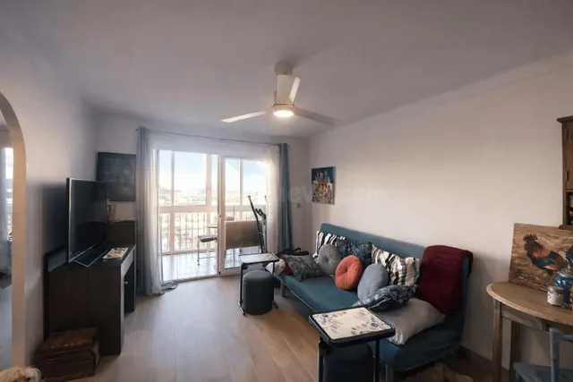 Apartamento en planta 12 con vistas al lago y montaña, 2 habitaciones y opción de parking en Delta Muga – — 5