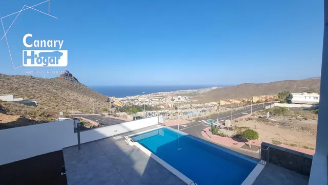 Se vende preciosa Villa  Roque del Conde para estrenar — 42