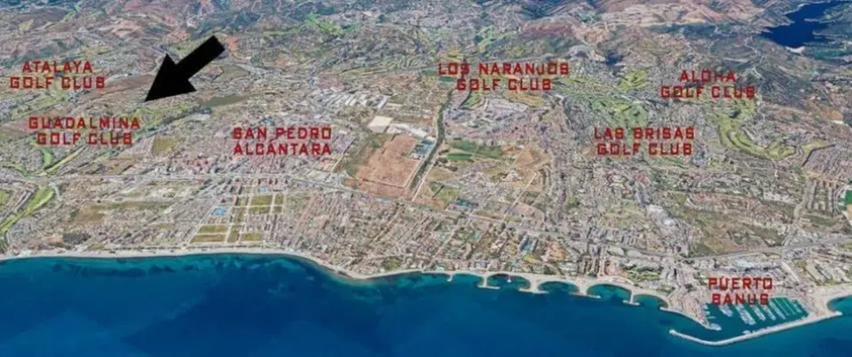 Terreno exclusivo para villa de lujo en Guadalmina Alta