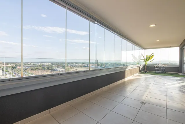 TERRAZA DE 50M, PISCINA, PLAZA DE GARAJE, TRASTERO, PISTA DE