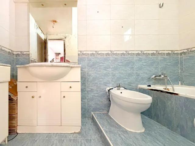 SE VENDE PISO DE TRES DORMITORIOS CON COCINA INDEPENDIENTE PARA REFORMAR - PICARRAL - ZARAGOZA — 23