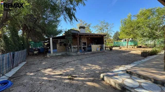 Espectacular Finca Rústica en La Puebla de Almoradiel: Vivienda de Diseño, Casa de Invitados, Piscina, Espacio para Animales y Nave con Alta Rentabilidad — 46