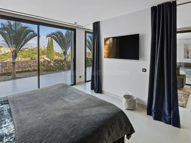Villa de lujo en benahavis con vistas al mar — 21