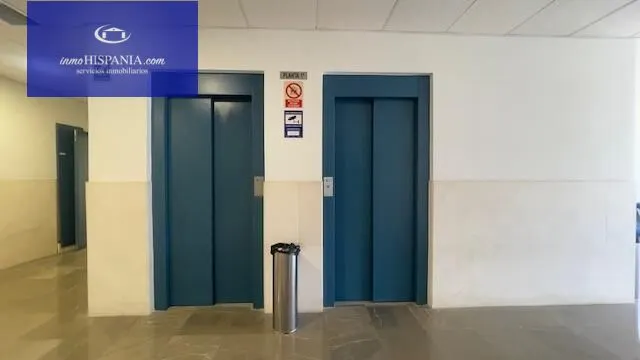 Se vende o alquila local totalmente diafano en Zona Franca — 10