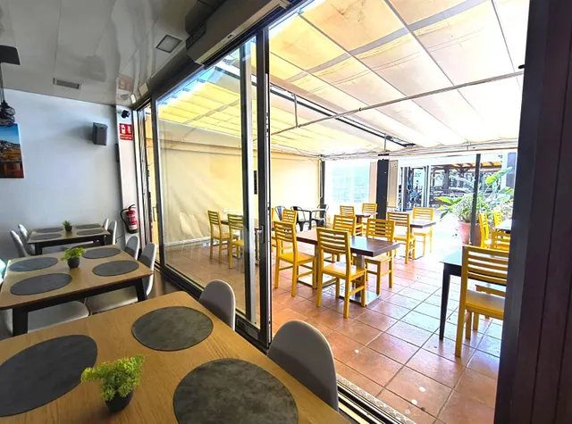TRASPASO DE MAGNIFICO RESTAURANTE EN GRAN ALACANT — 11