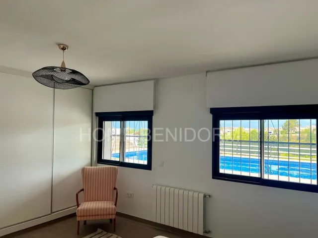 CHALET INDEPENDIENTE COMPLETAMENTE REFORMADO CON PISCINA, GARAJE Y VISTAS DESPEJADAS — 11