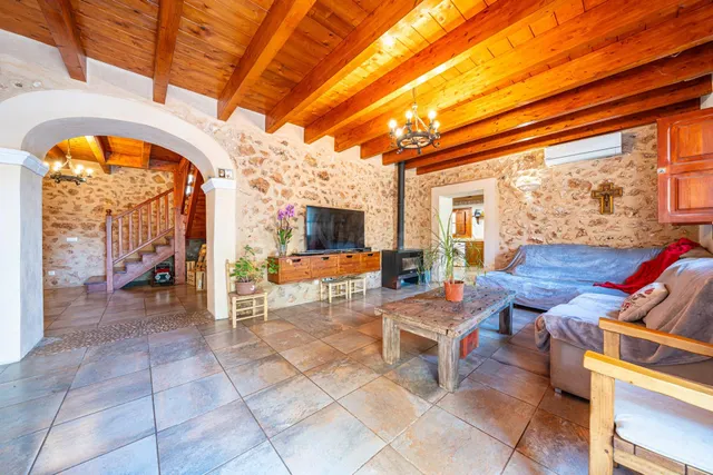 Villa de campo con piscina privada y casa de invitados . — 6