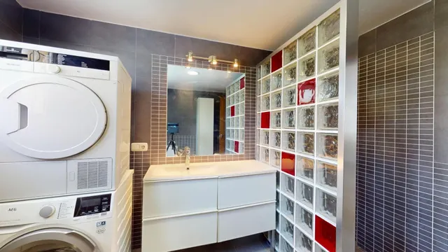 VILLA DE 5 DORMITORIOS Y 3 BAÑOS EN LA ZENIA — 33