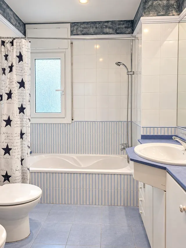 Casa con jardín y piscina en Premià de Dalt — 35