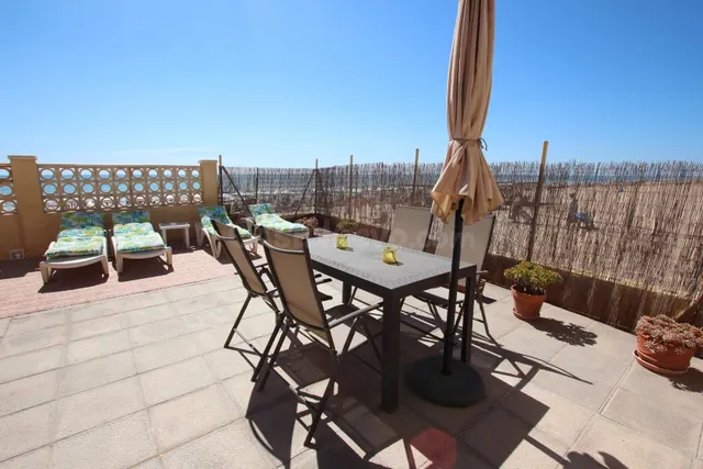 Espectacular chalet con acceso desde la playa de Guardamar d - foto 4