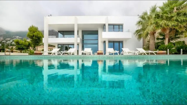 VILLA DE LUJO EN ALTEA HILLS - foto 2