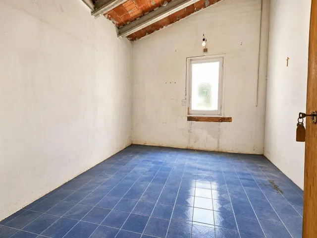 Piso de 4 habitaciones con ascensor en Manresa — 20