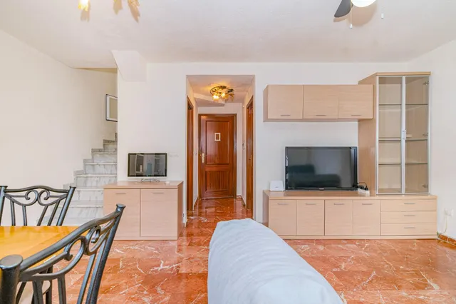 OPORTUNIDAD EN VENTA DE CASA ADOSADA DE 3 DORMITORIOS EN VEGAS DEL GENIL — 37