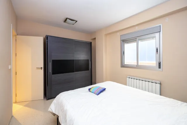 Piso en Serrallo, calle Aconcagua. Vivienda del 2007, situada en 2ª planta, con vistas despejadas — 15