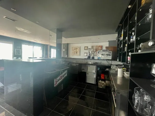 Local Comercial en primera linea Playa del Cura / licencia de restaurante — 9