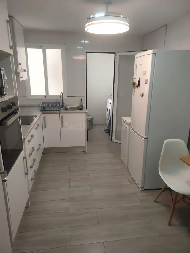 Piso 4 habitaciones 138m² en alquiler - Granada - foto 4