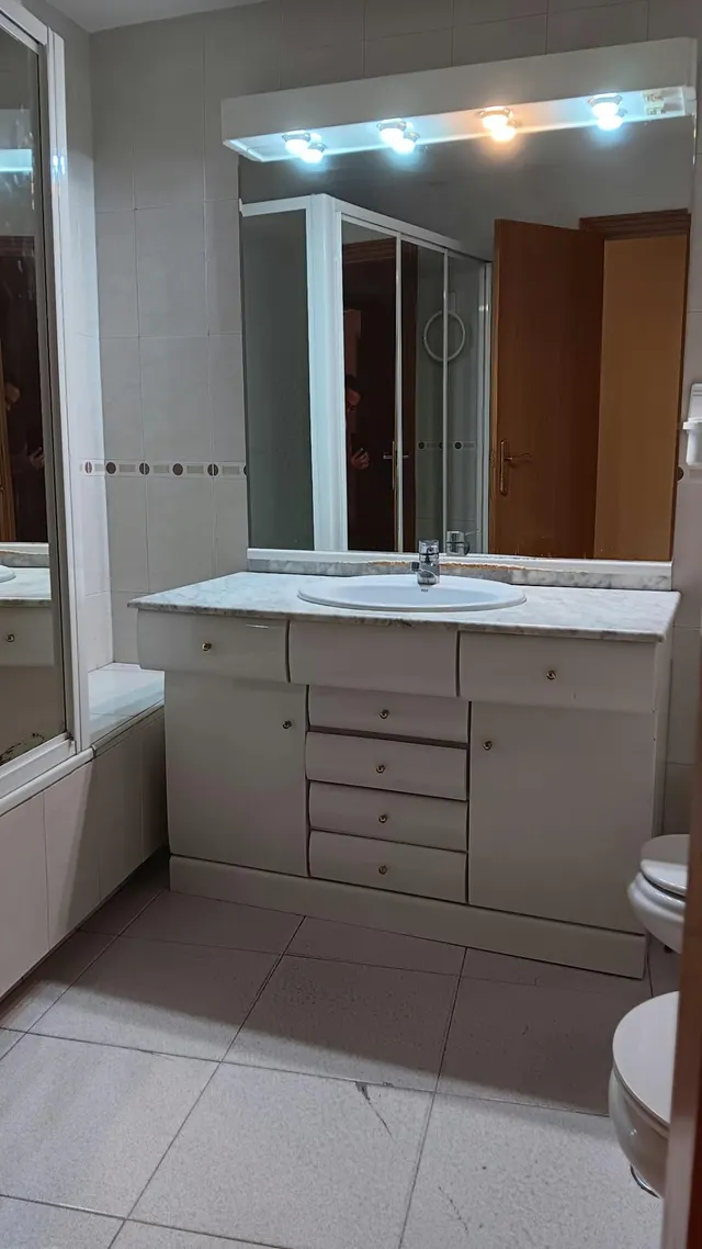 Piso de 3 dormitorios con garaje y trastero — 19