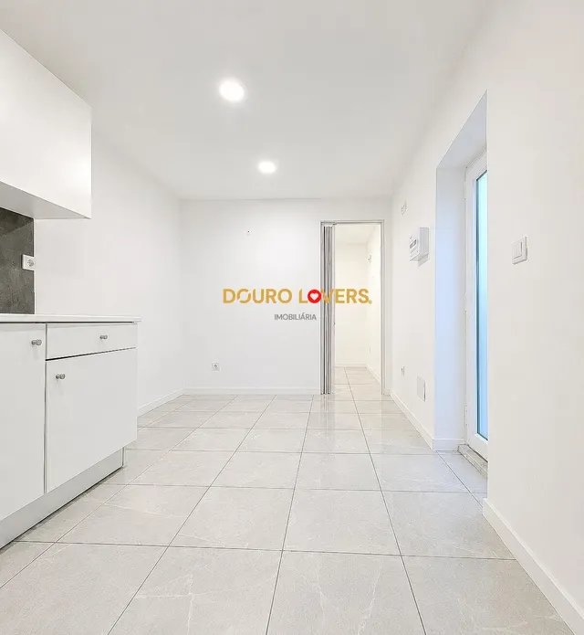 Adosado 9 habitaciones 200m² en venta - Rio Tinto — 10