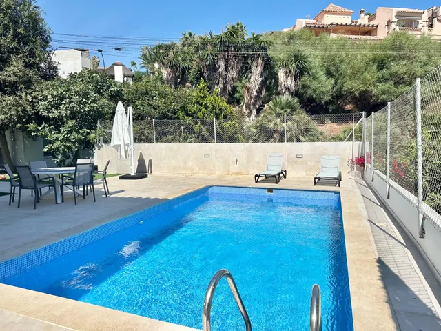 PLANTA BAJA INDEPENDIENTE CON PISCINA PRIVADA EN SEGUNDA LÍNEA DE PLAYA – EL FARO — 22