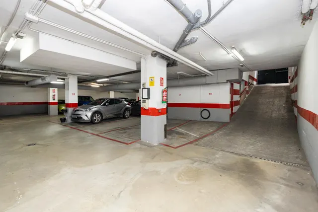 Parking 14m² en venta - Recogidas — 12