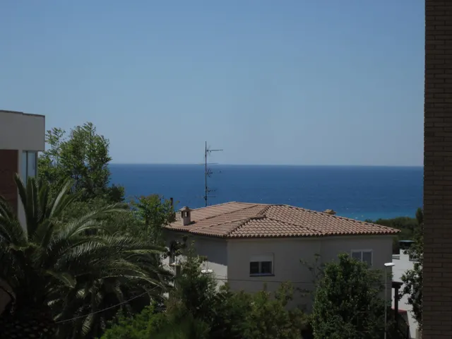 Apartamento a 50 mts de La Playa Cala Crancs 2 habitaciones piscina y parking — 21
