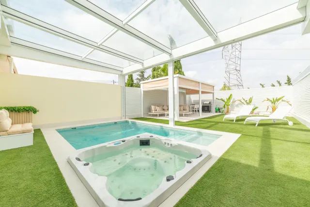 Casa 3 habitaciones 130m² en venta - Roda — 26