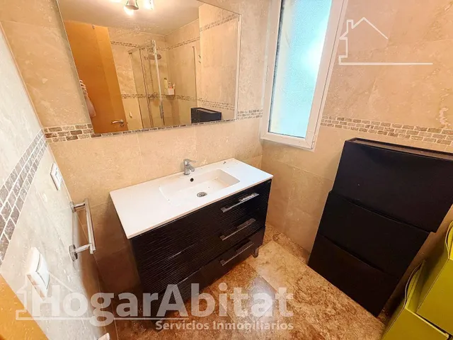 ¡encantador chalet! amplio y sofisticado con piscina, garaje y dos terrazas — 31