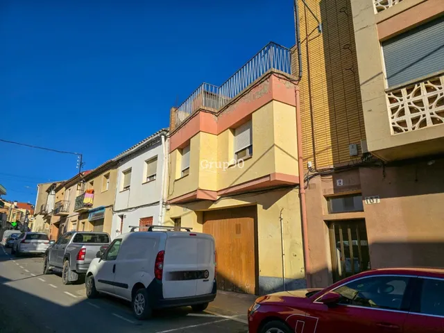 CASA EN VENTA EN ALPICAT – CARRER LLEIDA — 2