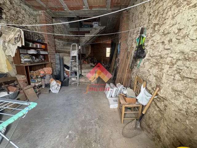 CASA PARA REFORMAR EN ARRIATE — 3