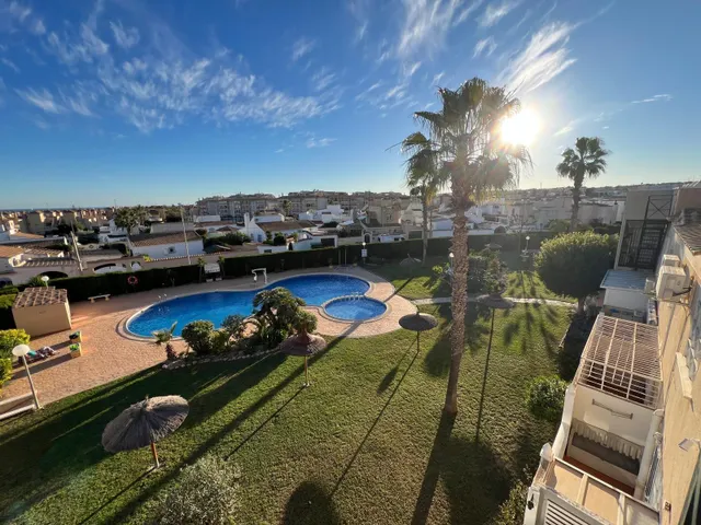 Vivienda soleada en Orihuela Costa — 39