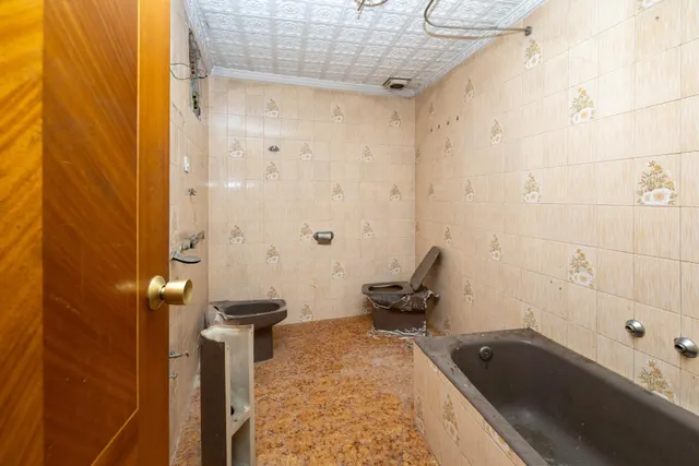 OPORTUNIDAD! Casa en  zona El Triunfo/Ancha Capuchinos , Placeta la Cruz — 23