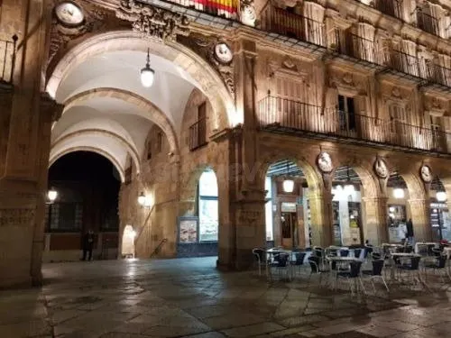 SE VENDE EDIFICIO EN RENTABILIDAD - foto 2