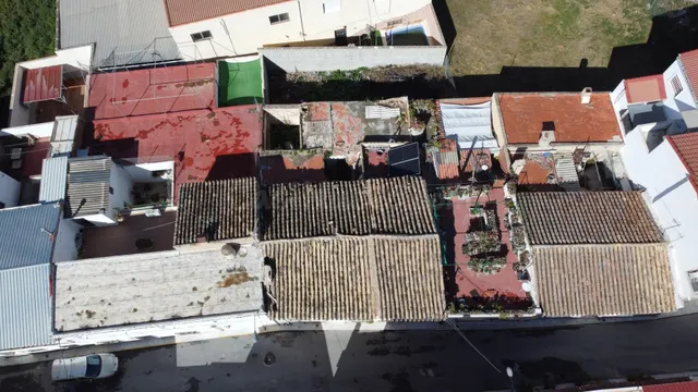 Casa en Fines con solar anexo – Gran oportunidad para reform - foto 5