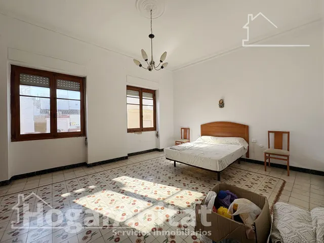 ¡Vistas a las montañas! Casa amplia y luminosa para reformar con patio y gran terraza — 19