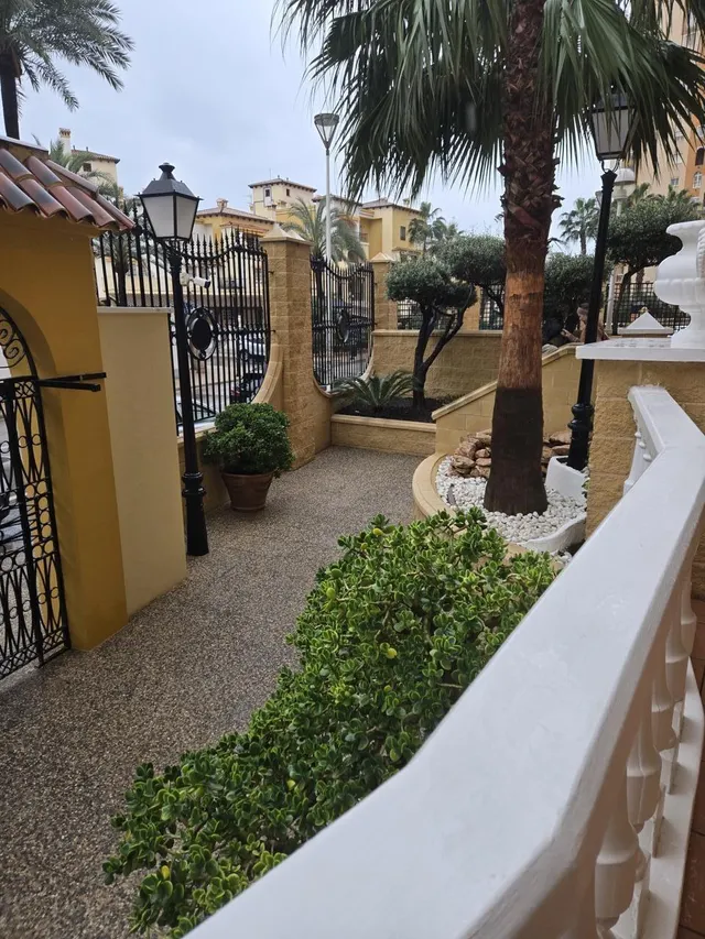 Magnifico apartamento con unas vistas increibles y piscina comunitaria — 20