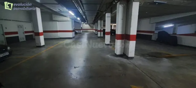 SE VENDE PLAZA DE GARAJE EN ZONA SUR DE BURGOS - foto 5
