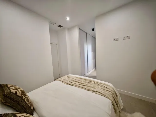 Apartamento en Fuengirola de 2 dormitorios, 2 baños junto al mar en doña sofía — 22