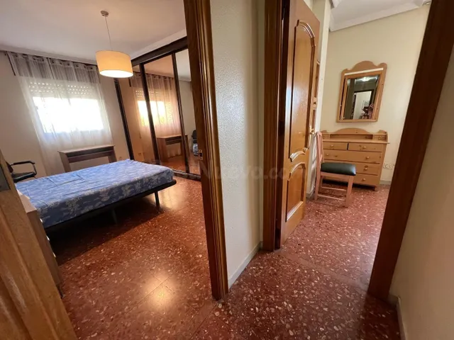 MAGNIFICO PISO DE ESTUDIANTES - foto 3
