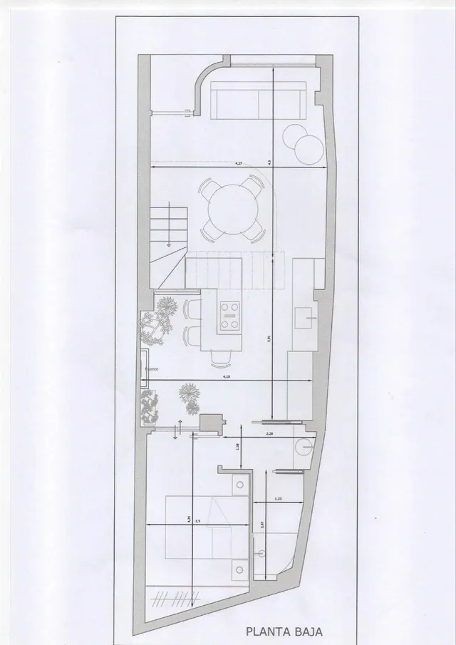 Exclusiva casa mata reformada con terraza y solárium privado en el casco antiguo de Estepona — 29