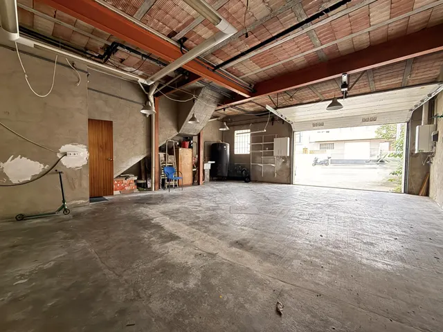 Roses I Piso céntrico con espectacular garaje de 65 m2 y terraza privada con barbacoa — 7