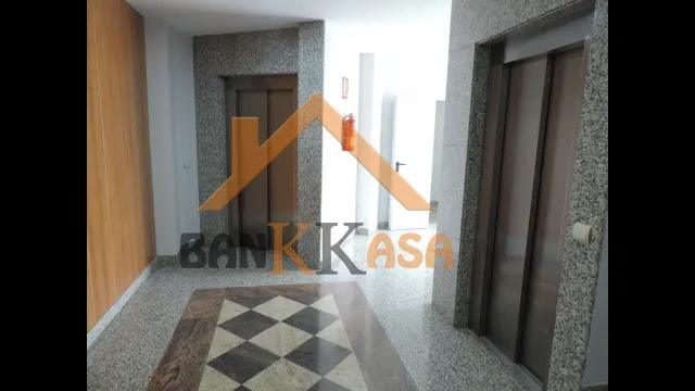 SE VENDE PISO EN EL EJIDO ZONA CENTRO — 27